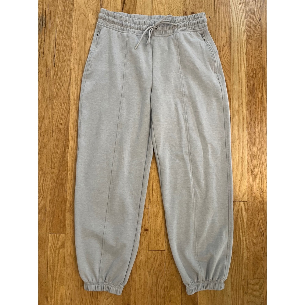 Old Navy Active Dynamic Fleece High Rise Joggers Gray M Pintuck Seam Zip Pockets